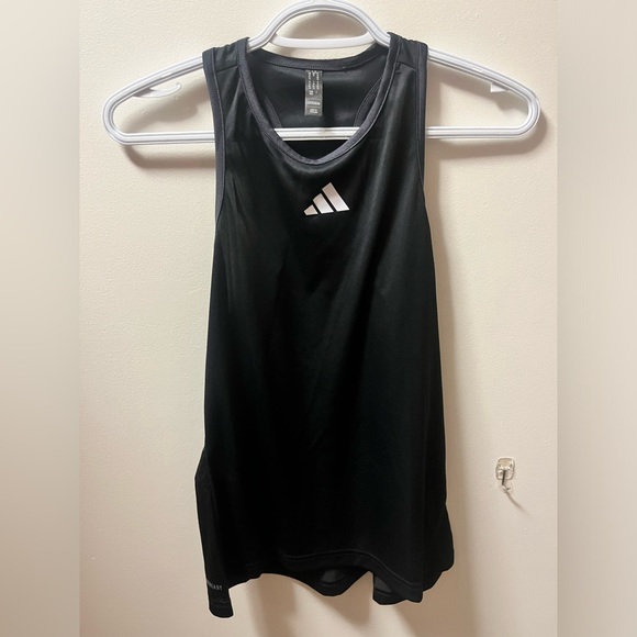 Adidas workout tank - Picture 2 of 2